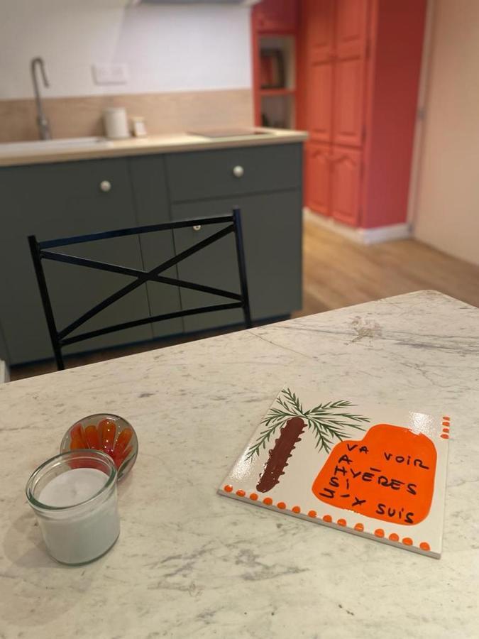 3 Studios Hyeres - Centre Ville Rue Pietonne - Manon ภายนอก รูปภาพ