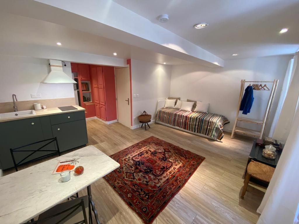 3 Studios Hyeres - Centre Ville Rue Pietonne - Manon ภายนอก รูปภาพ