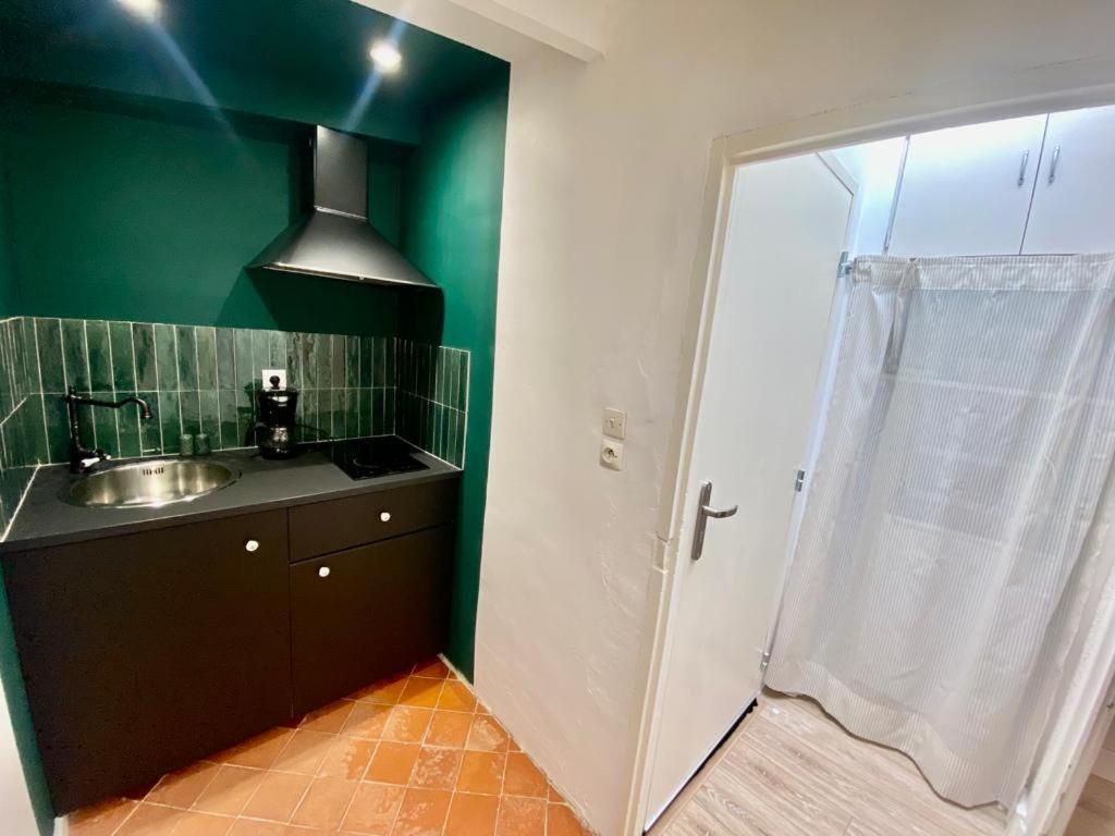 3 Studios Hyeres - Centre Ville Rue Pietonne - Manon ภายนอก รูปภาพ